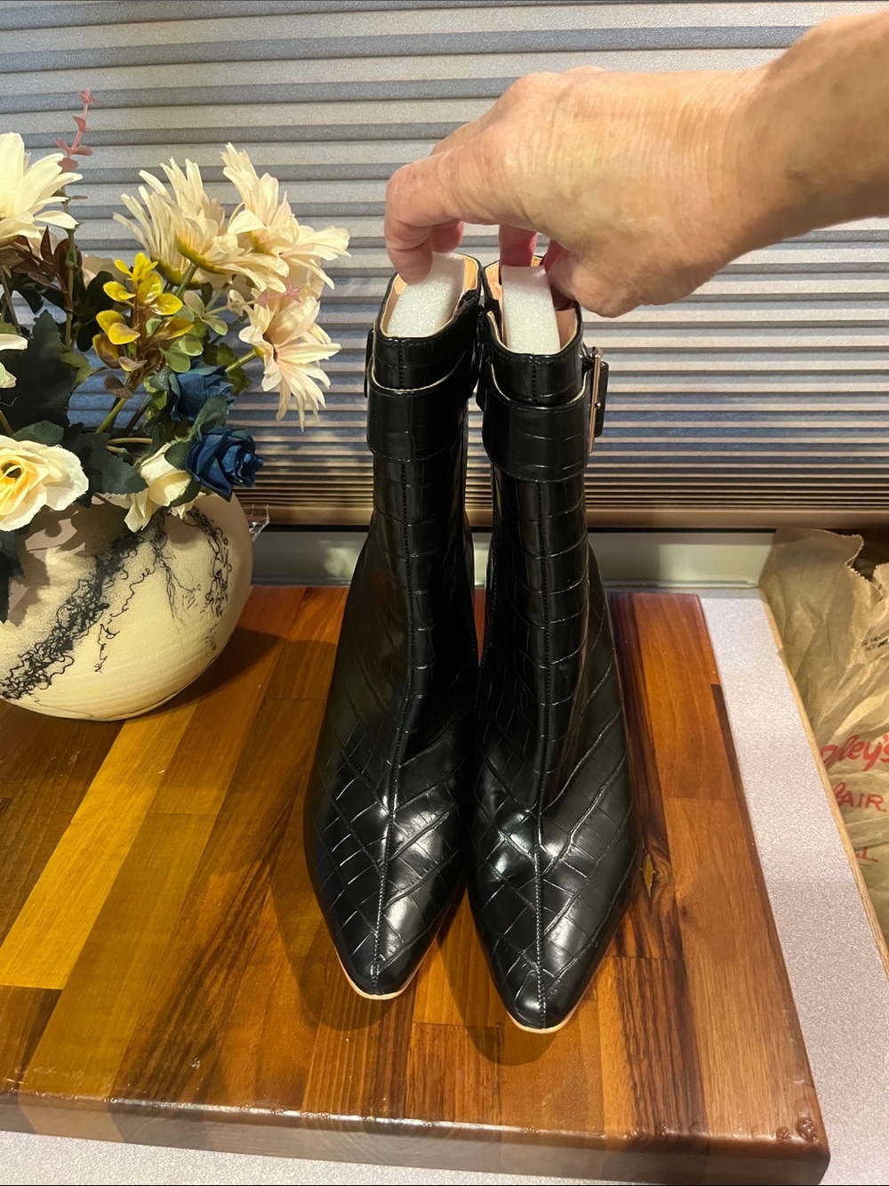 NEW Black Croc-Embossed Pointed Toe Stiletto Booties
